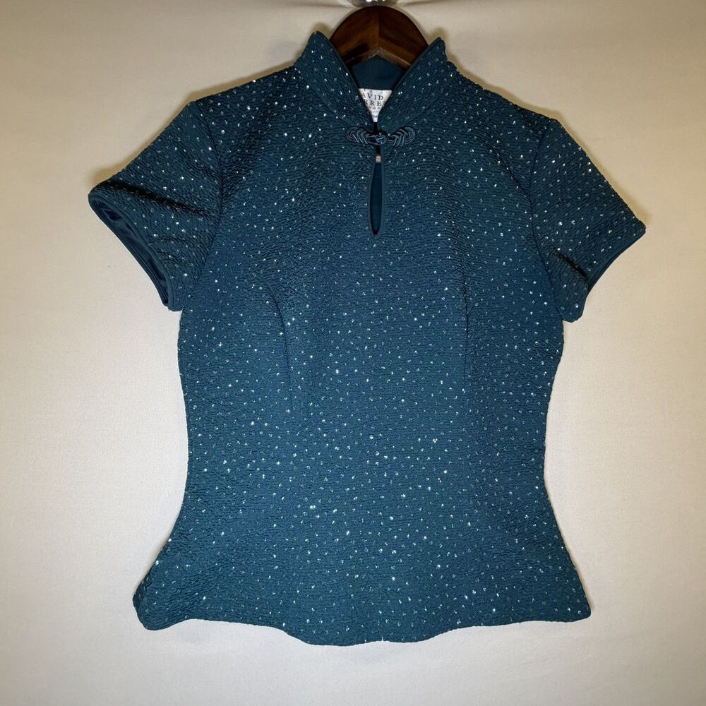 David Warren New York Womens Blue Short Sleeve Blouse Top V-Neck fastener Sz 6